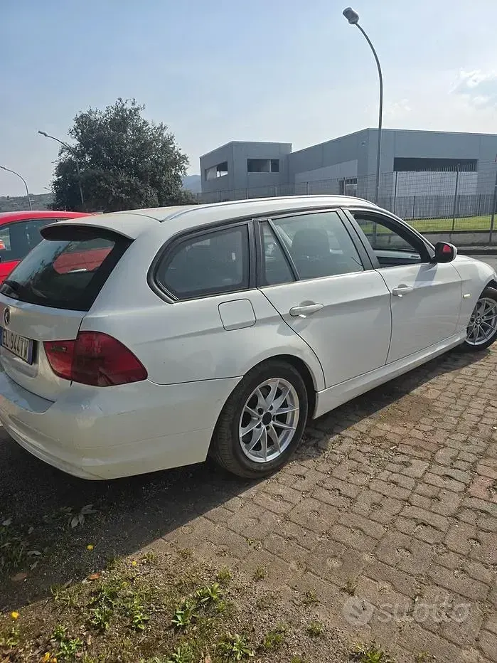 Usata BMW 316 116 CV (85 kW) 2012 Bianco Station wagon