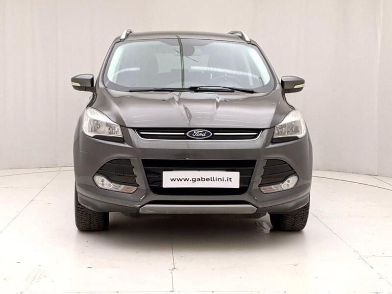 Usata Ford Kuga Titanium 150 CV (110 kW) 2015 Grigio SUV