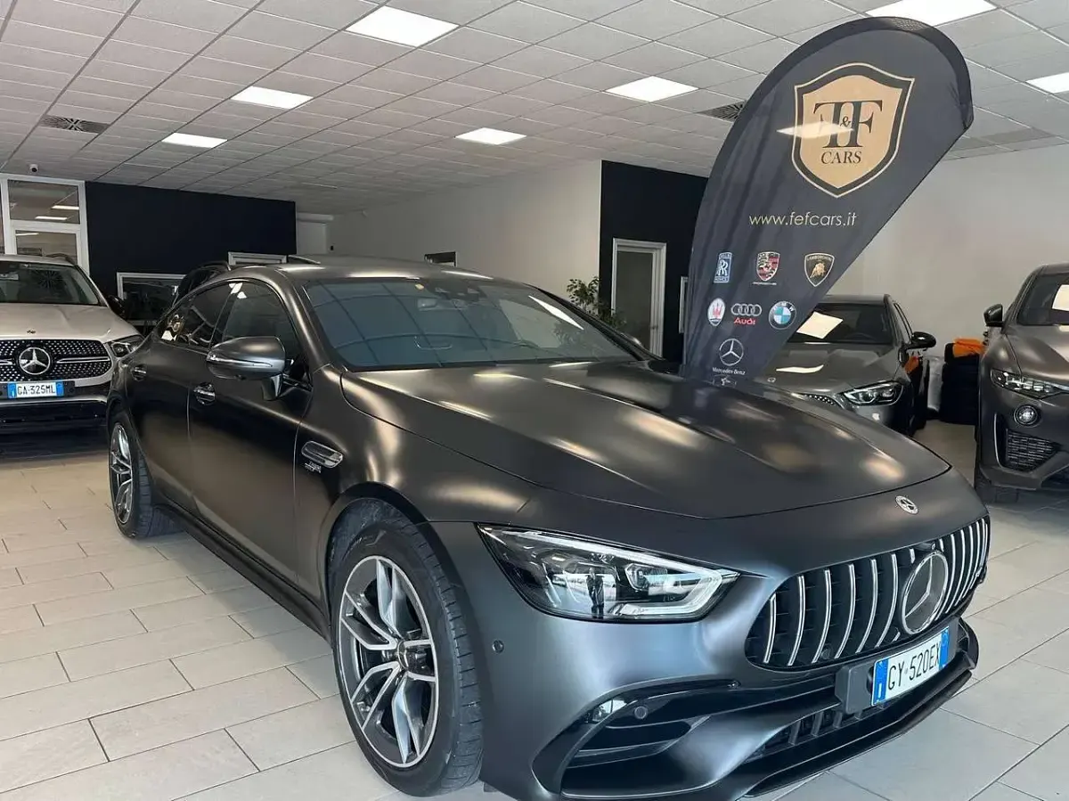Usata Mercedes AMG GT Premium Plus 367 CV (269 kW) 2023 Grigio grafite magno designo Coupé