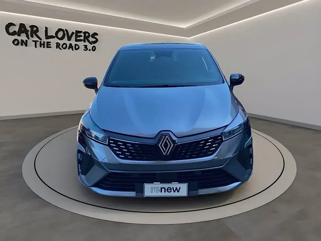 Usata Renault Clio V Techno 91 CV (66 kW) 2025 Grigio scuro Utilitaria
