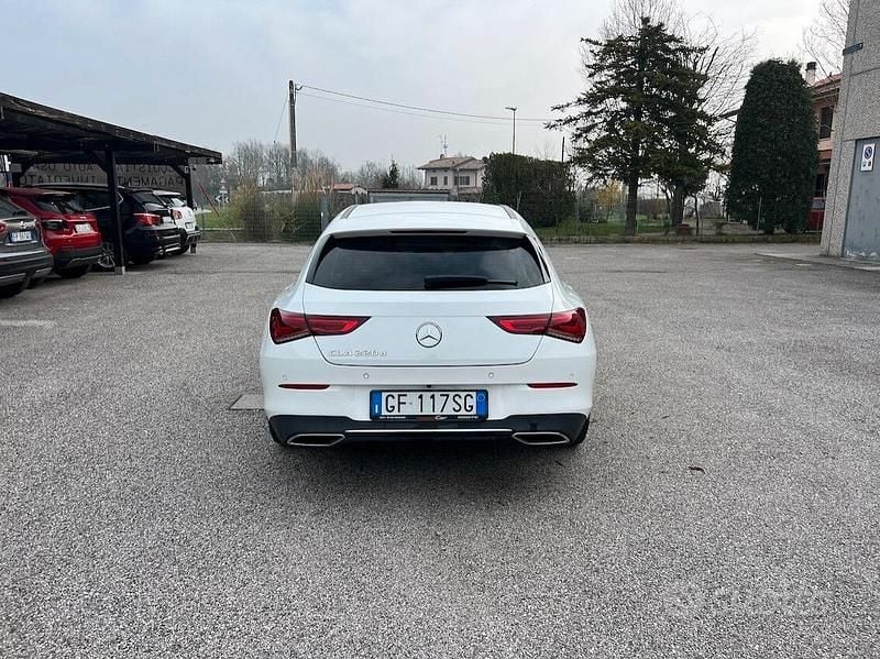Usata Mercedes CLA220 Shooting Brake 190 CV (139 kW) 2022 Bianco Station wagon
