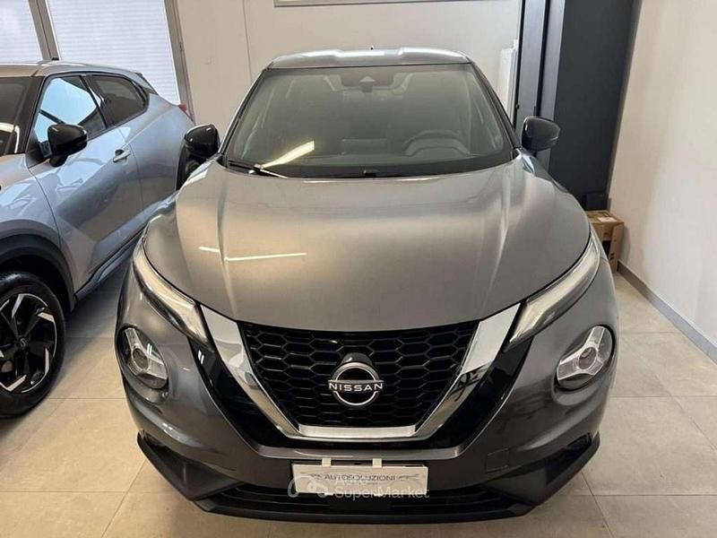 Usata Nissan Juke N-Connecta 114 CV (83 kW) 2024 Grigio SUV