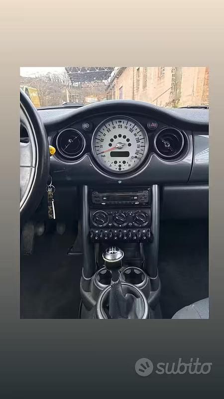 Usata Mini ONE 2006 Bianco Utilitaria