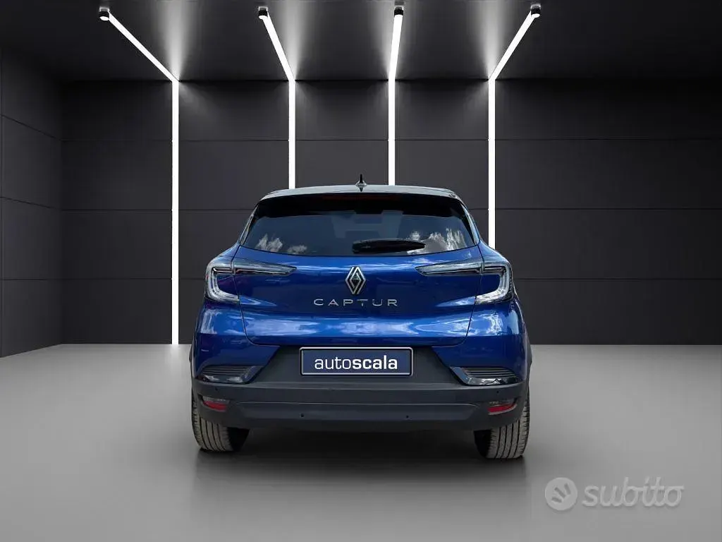 Usata Renault Captur Evolution 101 CV (74 kW) 2025 Bluazzurro SUV