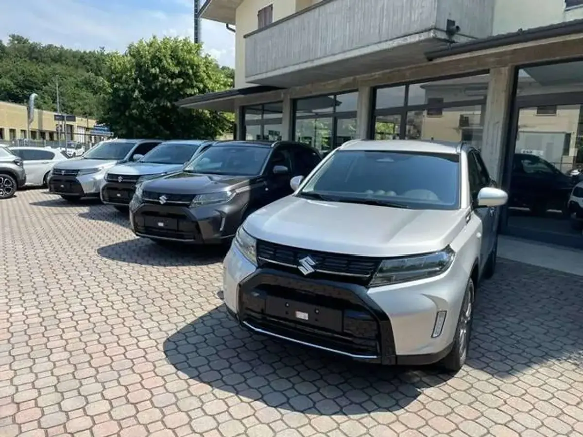 Nuova Suzuki Vitara Cool 110 CV (80 kW) 2026 Bianco SUV