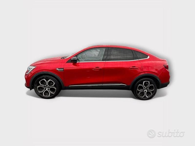 Usata Renault Arkana Intens 145 CV (106 kW) 2022 Rosso SUV