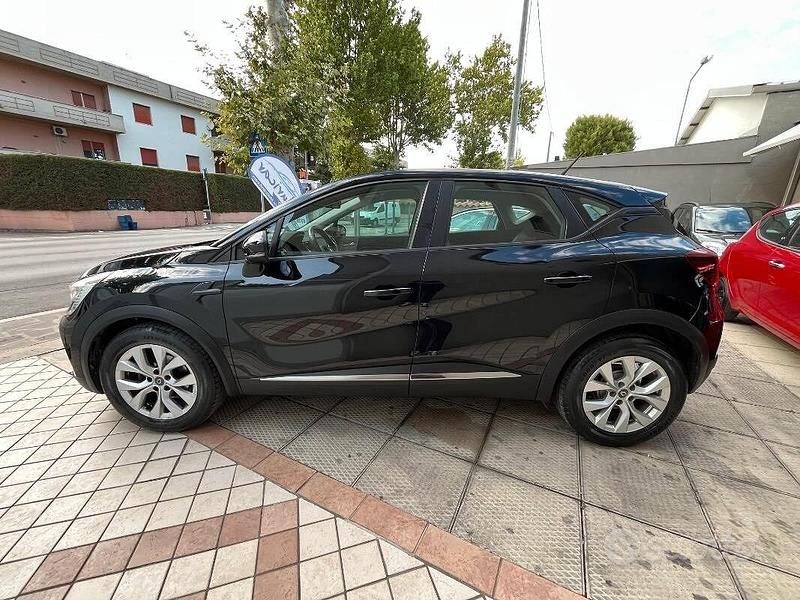 Usata Renault Captur Zen 95 CV (69 kW) 2020 Nero(met.) SUV