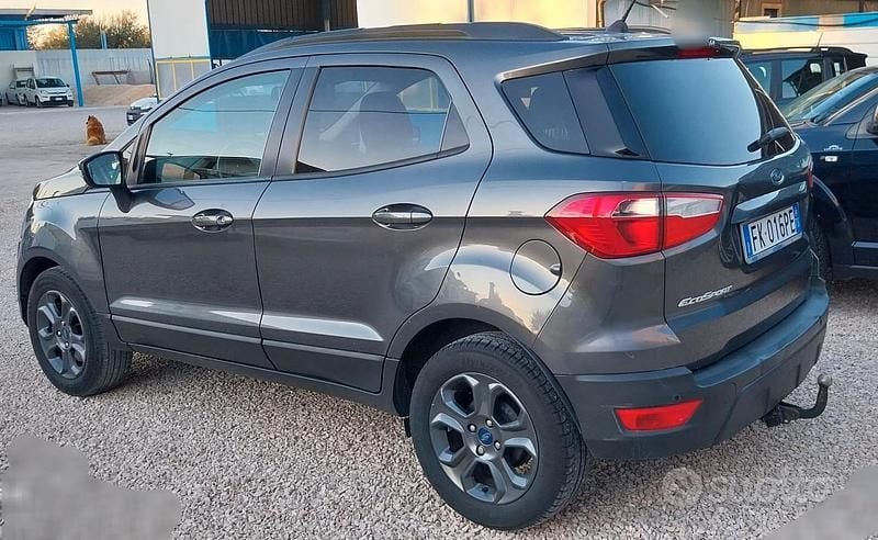 Usata Ford Ecosport Titanium 100 CV (73 kW) 2018 Grigio SUV