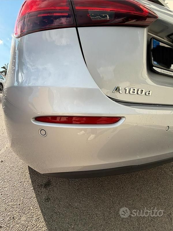 Usata Mercedes A180 2023