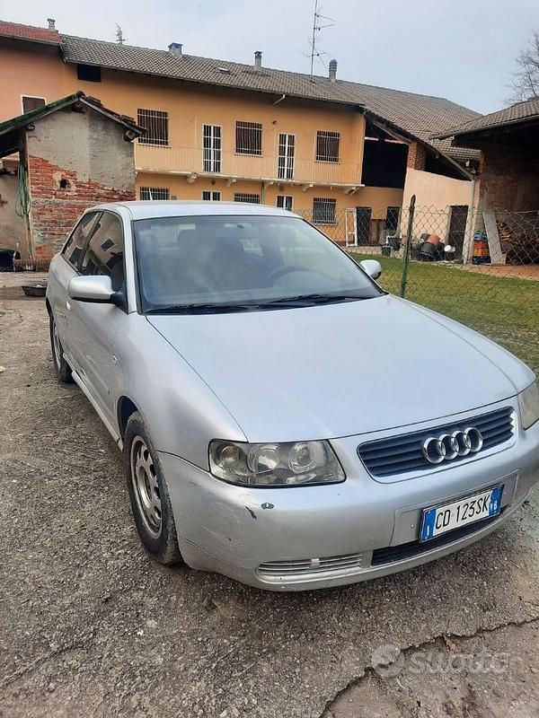 Usata Audi A3 102 CV (75 kW) 2002 Utilitaria