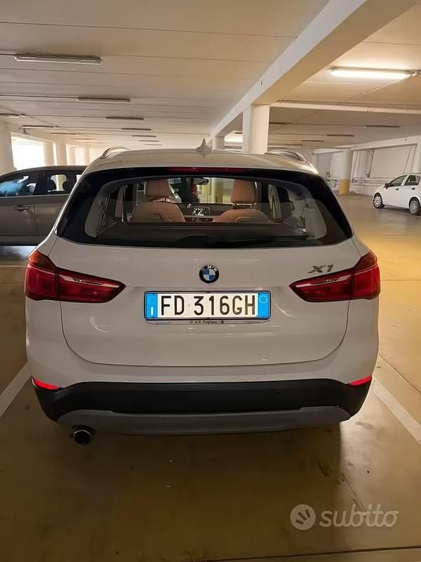 Usata BMW X1 150 CV (110 kW) 2016 Bianco SUV