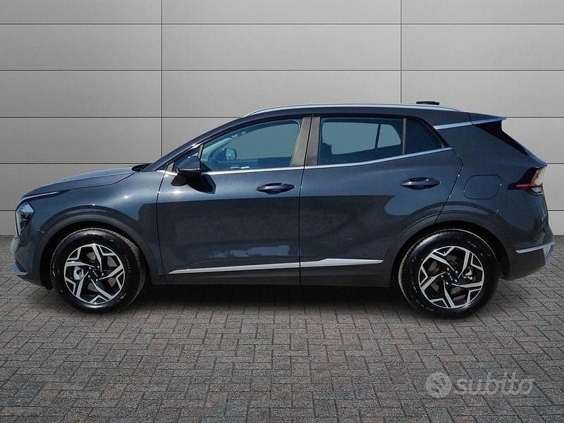 Usata Kia Sportage 136 CV (100 kW) 2025 Dark grey met SUV