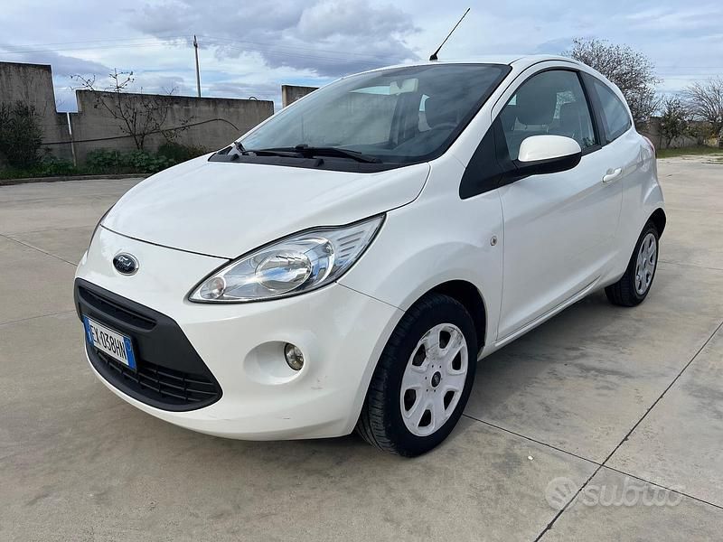 Begagnad Ford Ka 69 HK (50 kW) 2014 Vit Sedan
