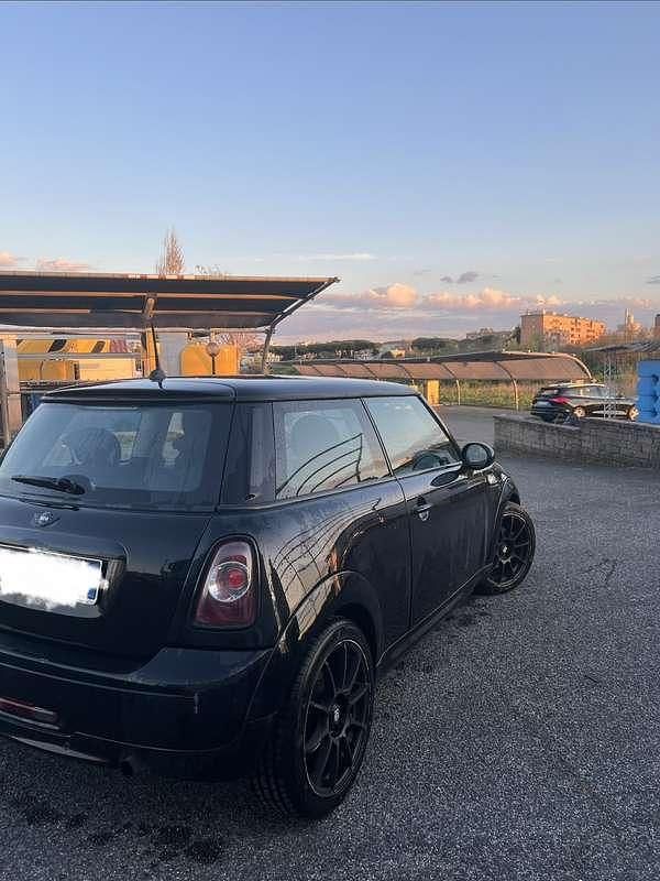 Usata Mini ONE 75 CV (55 kW) 2011 Utilitaria