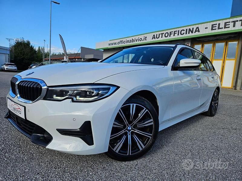 Usata BMW 320e Sport Line 190 CV (139 kW) 2022 Bianco Station wagon