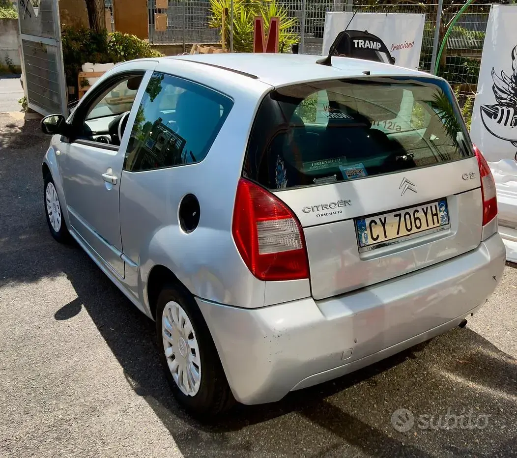 Usata Citroën C2 60 CV (44 kW) 2005 Grigio Utilitaria