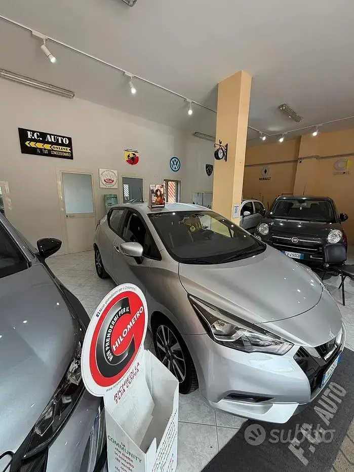 Usata Nissan Micra N-Connecta 90 CV (66 kW) 2018 Grigio Utilitaria