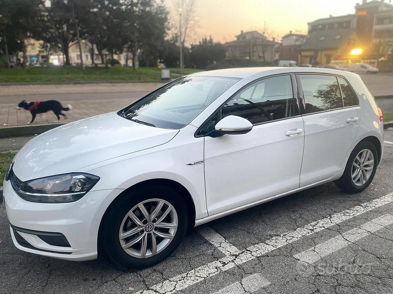 Usata VW Golf VIII 130 CV (95 kW) 2020 Bianco Berlina