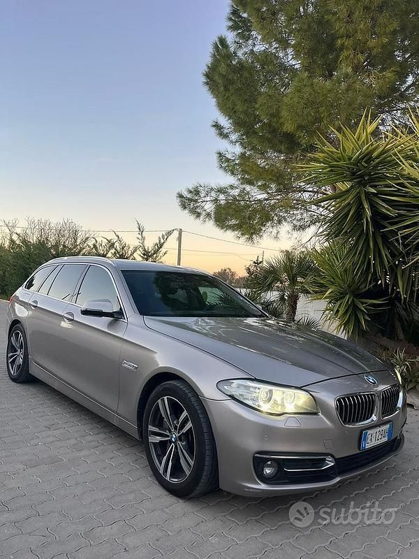 Usata BMW 525 Luxury Line 218 CV (160 kW) 2014 Station wagon