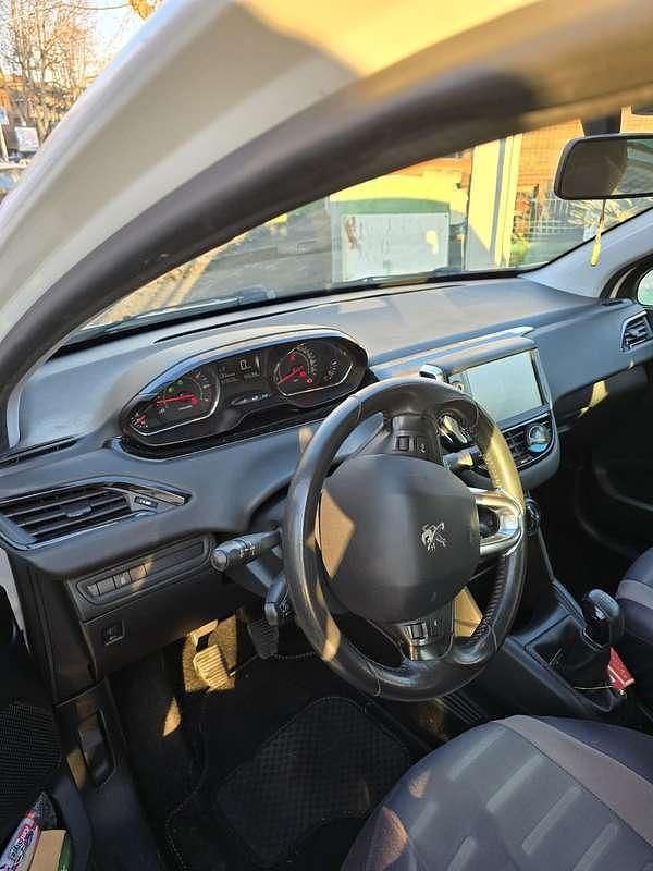 Usata Peugeot 208 Active 82 CV (60 kW) 2014 Utilitaria