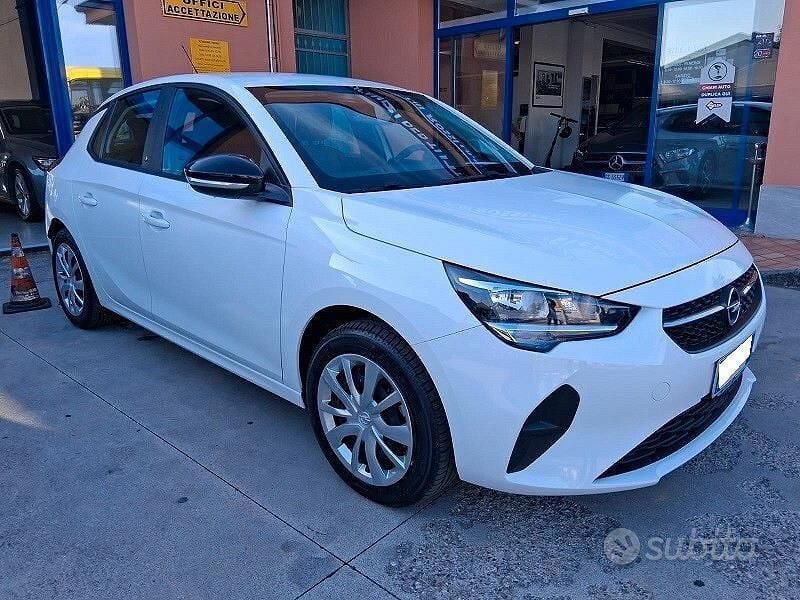 Bianco Usata 2021 Opel Corsa-e Edition Due volumi | 12.500 € (Ottimo prezzo) - Immagine 1/4