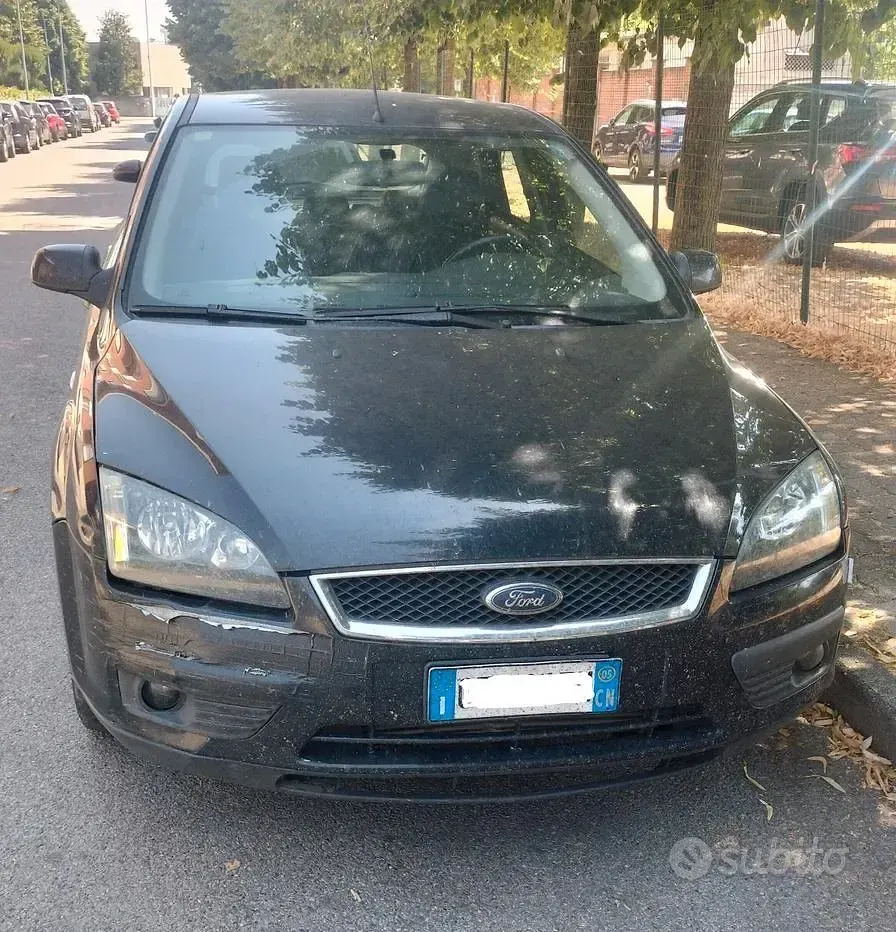 Usata Ford Focus 110 CV (80 kW) 2005 Nero Berlina