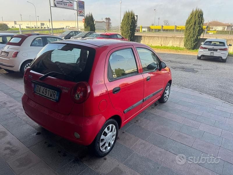 Usata Chevrolet Matiz SE 46 CV (33 kW) 2006 Rosso Utilitaria