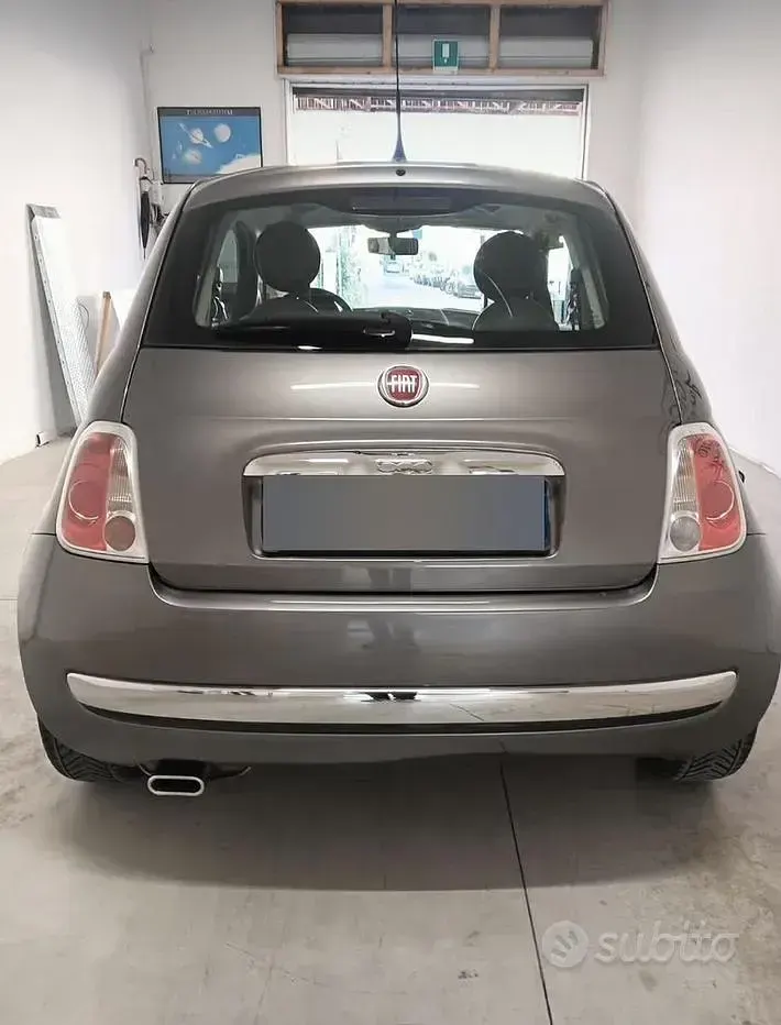 Usata Fiat 500 75 CV (55 kW) 2010 Grigio Berlina