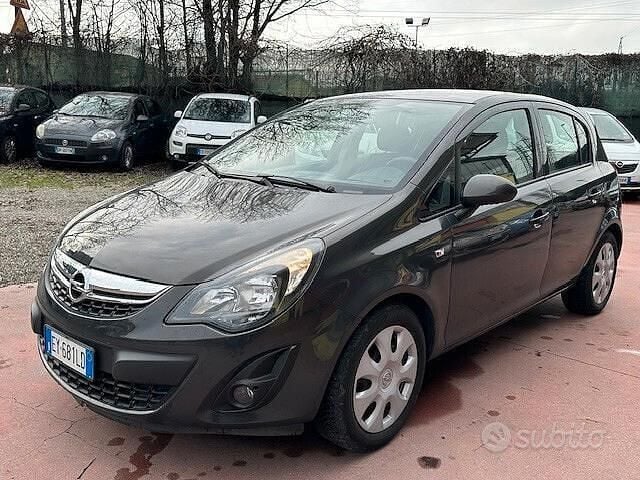 Usata Opel Corsa 85 CV (62 kW) 2015 Grigio Utilitaria