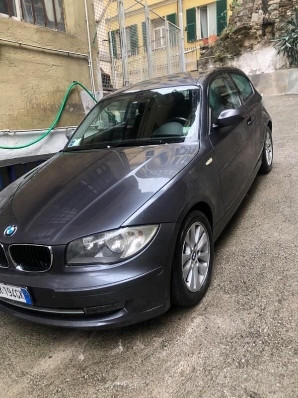 Usata BMW 120 177 CV (130 kW) 2008 Grigio Utilitaria
