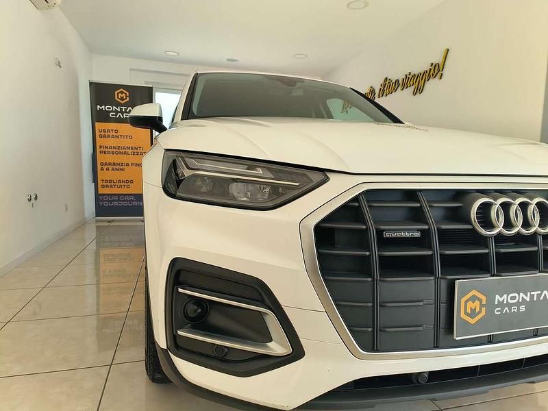 Usata Audi Q5 Business 204 CV (150 kW) 2023 Bianco ibis SUV