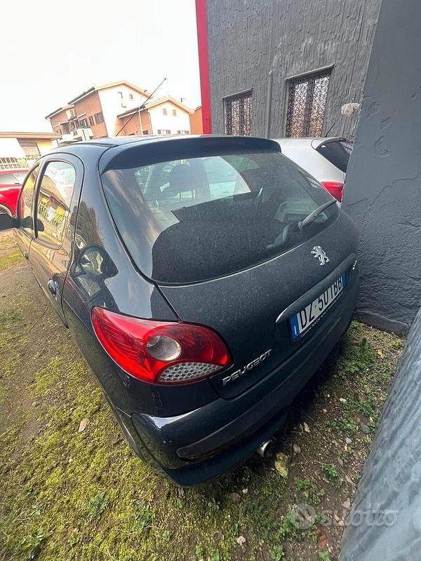 Usata Peugeot 206 59 CV (43 kW) 2009 Nero Berlina
