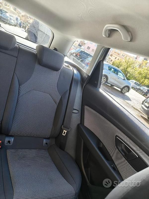 Usata Seat Leon 110 CV (80 kW) 2018 Grigio Station wagon