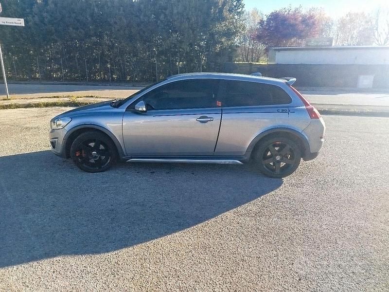 Usata Volvo C30 177 CV (130 kW) 2010 Grigio Utilitaria