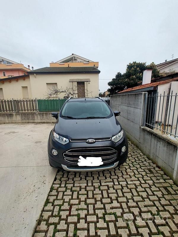 Usata Ford Ecosport 95 CV (69 kW) 2017 Grigio SUV