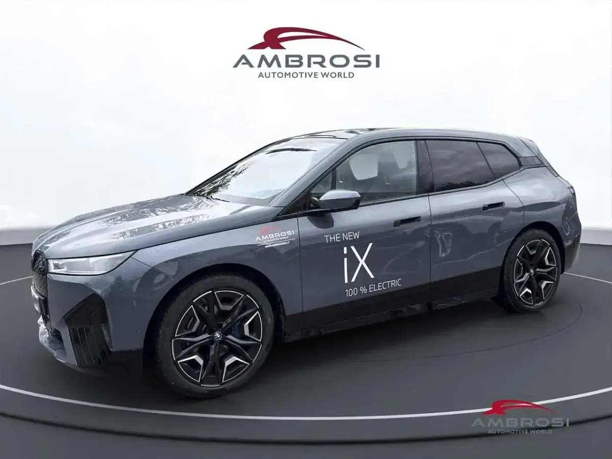 Usata BMW iX 239 kW (326 CV) 2025 SUV