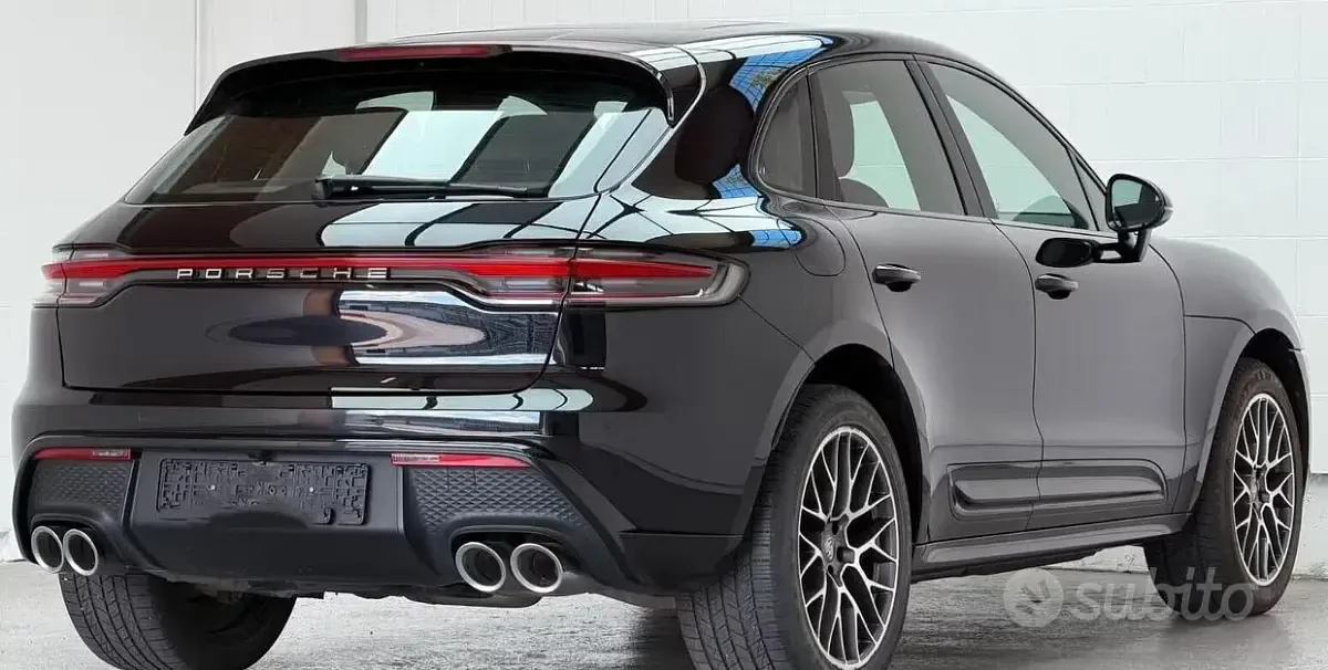 Usata Porsche Macan S Sport 381 CV (280 kW) 2023 Nero SUV