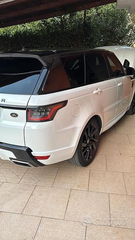 Usata Land Rover Range Rover Sport HSE Dynamic 400 CV (294 kW) 2019 Bianco SUV