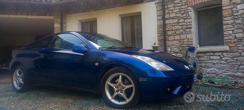 Blu Usata 2002 Toyota Celica T2 Coupé | 4500 € (Buon prezzo) - Immagine 1/4