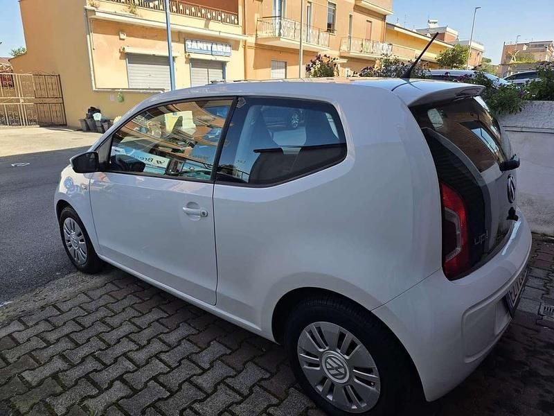 Usata VW up! move up! 60 CV (44 kW) 2015 Bianco Utilitaria