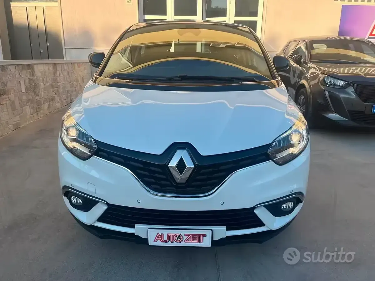 Usata Renault Scénic IV Zen 110 CV (80 kW) 2018 Bianco Monovolume