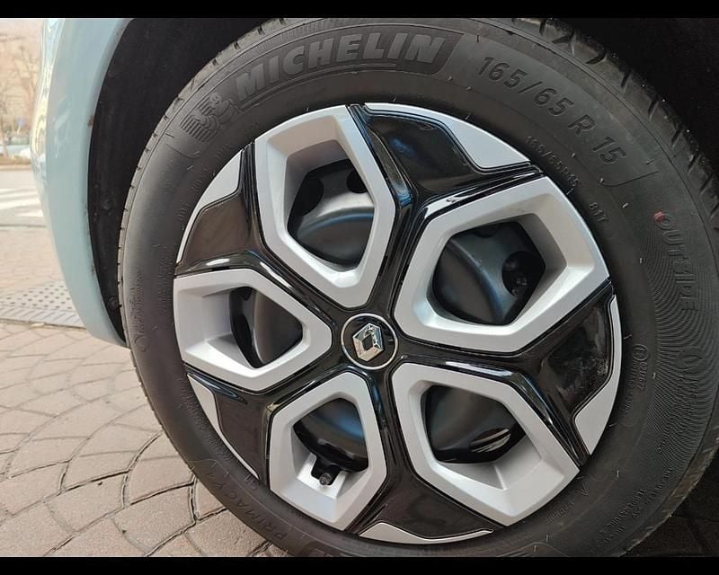 Usata Renault Twingo Equilibre 60 kW (82 CV) 2022 Azzurro Utilitaria