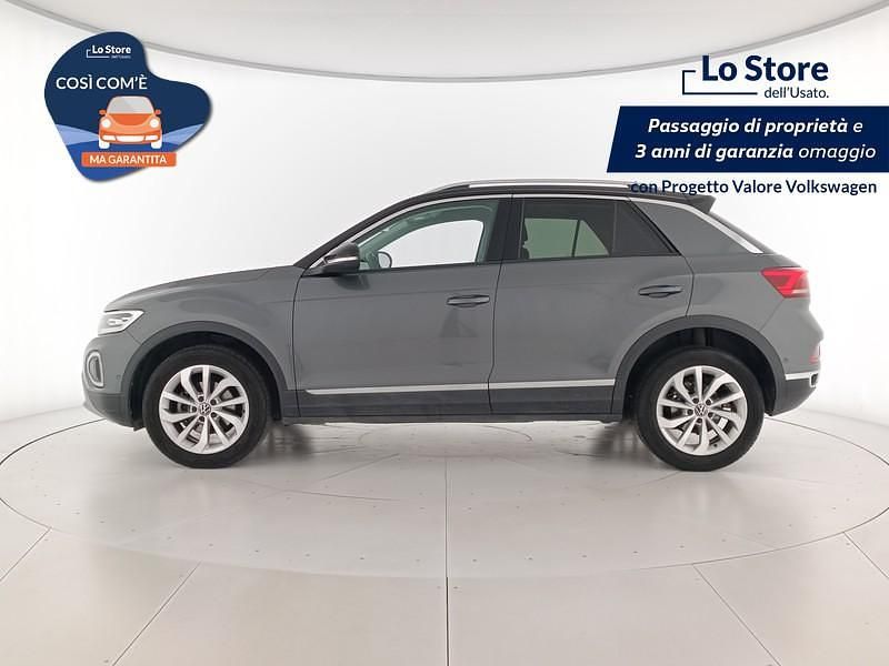 Usata VW T-Roc Style 110 CV (80 kW) 2023 Grigio metallizzato scuro SUV