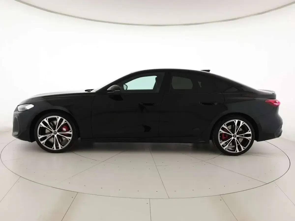 Nuova Audi S5 Sport 367 CV (269 kW) 2026 Nero mito metallizzato Berlina