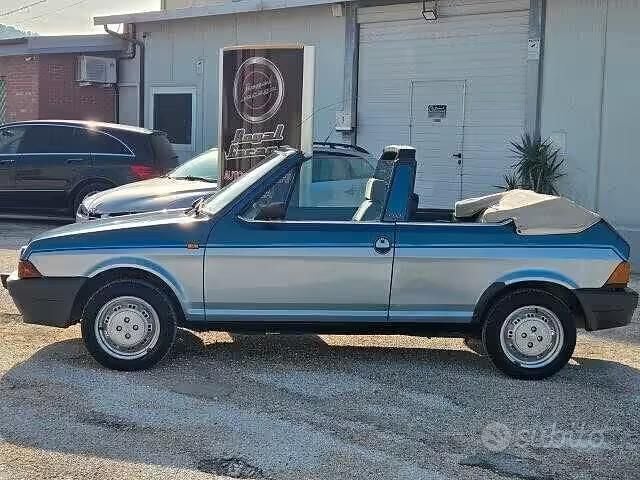 Usata Fiat Ritmo 130 CV (95 kW) 1983 Blu/azzurro Cabrio