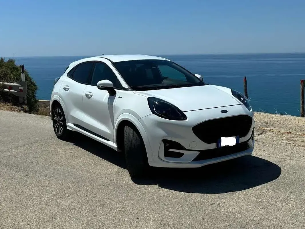 Usata Ford Puma ST-Line 125 CV (91 kW) 2020 Bianco SUV