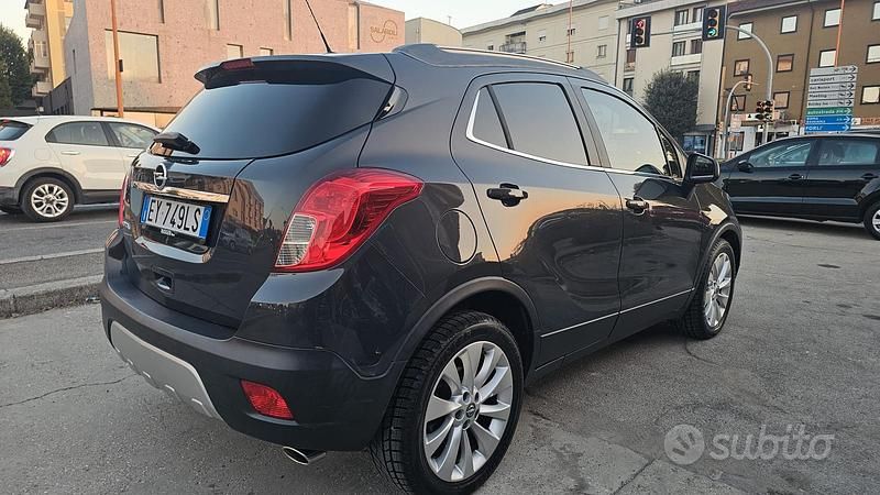 Usata Opel Mokka 140 CV (102 kW) 2015 Grigio SUV