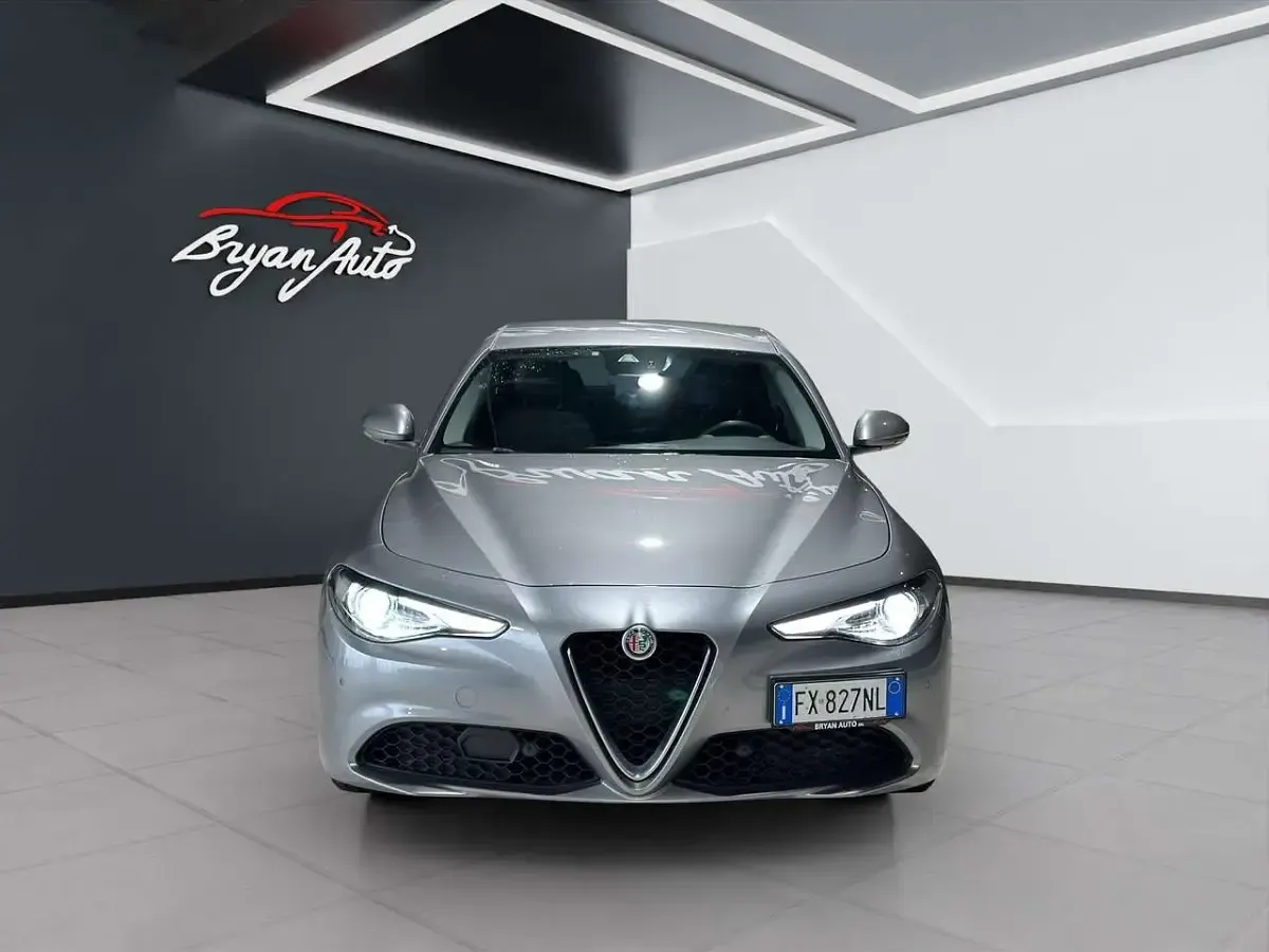 Usata Alfa Romeo Giulia Tech Edition 160 CV (117 kW) 2019 Other Berlina