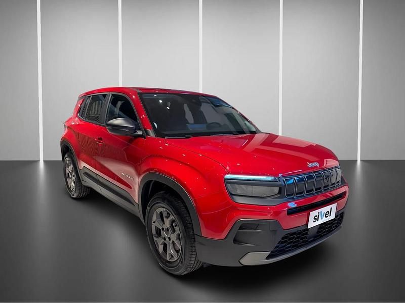 Usata Jeep Avenger Longitude 100 CV (73 kW) 2024 Rosso SUV
