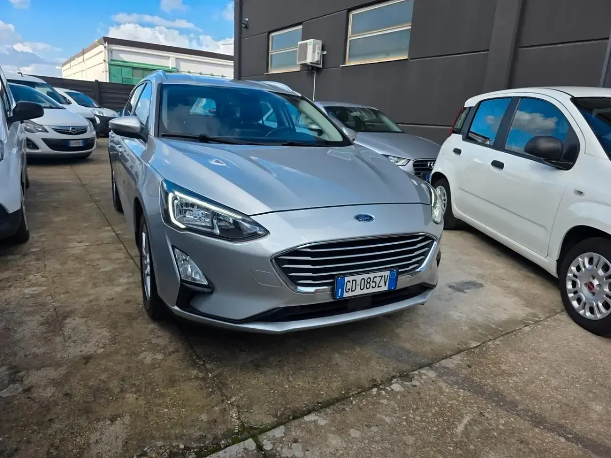 Usata Ford Focus Active 120 CV (88 kW) 2021 Argento Station wagon